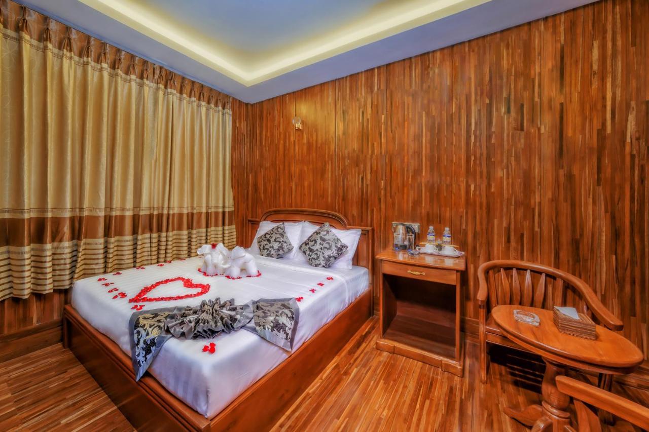 Hotel Friendship Mandalay Exterior foto